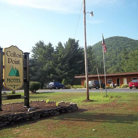 Colton Point Motel Wellsboro Εξωτερικό φωτογραφία