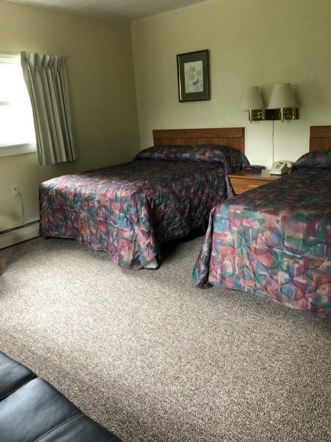 Colton Point Motel Wellsboro Εξωτερικό φωτογραφία