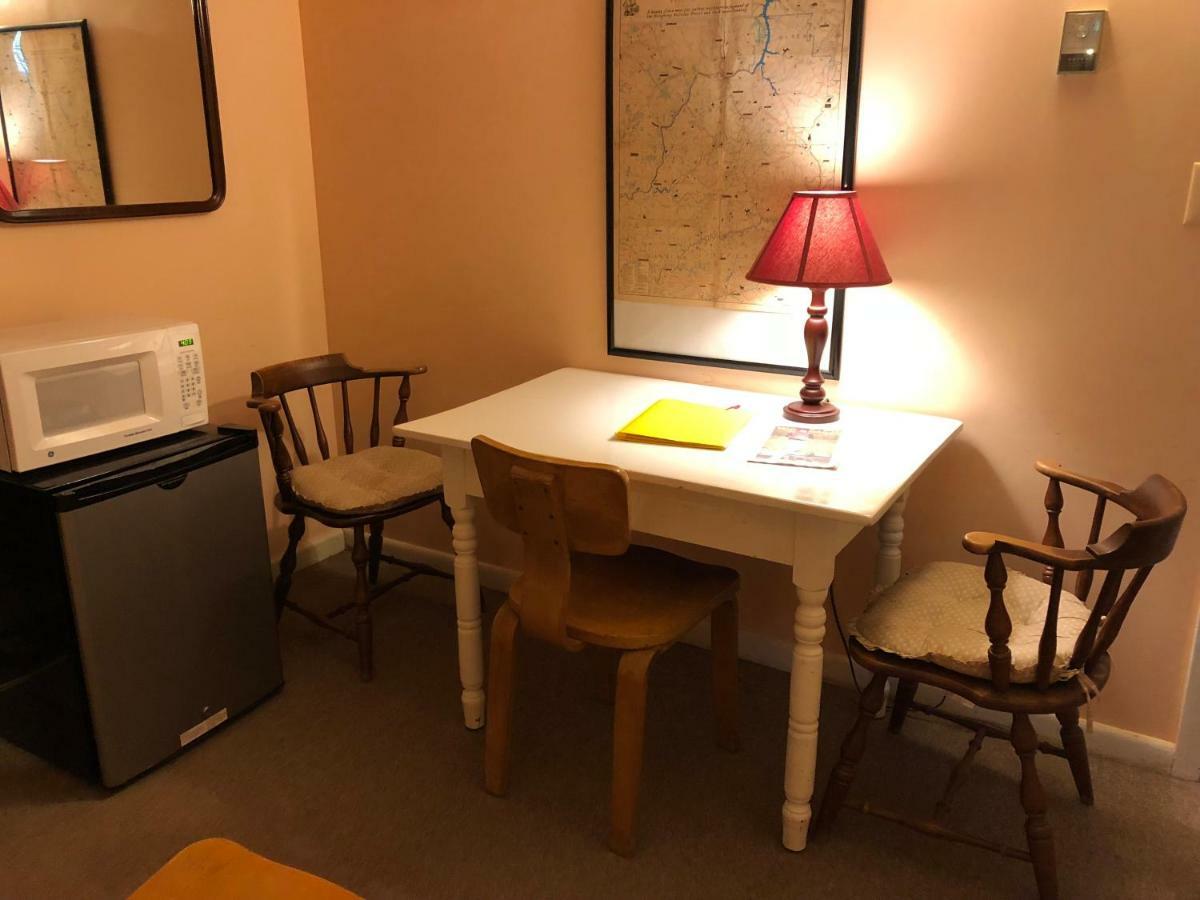 Colton Point Motel Wellsboro Εξωτερικό φωτογραφία