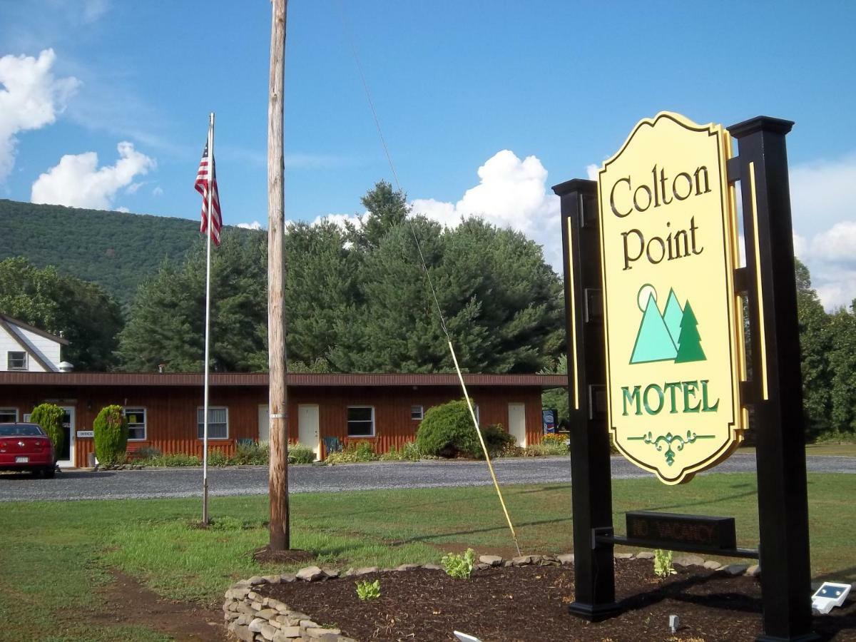 Colton Point Motel Wellsboro Εξωτερικό φωτογραφία